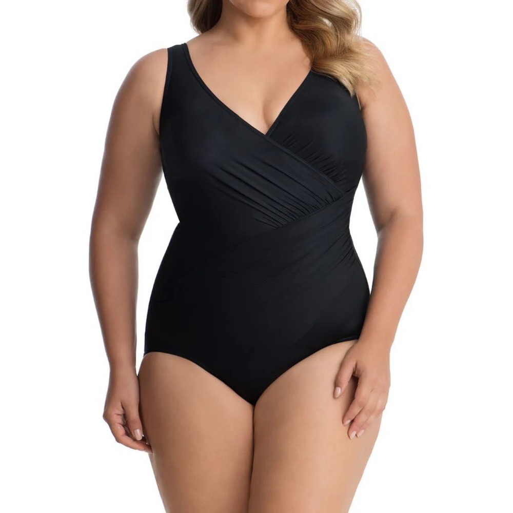 MIRACLESUIT Must Haves Oceanus One Piece Swimsuit Wireless Solid Black 18W